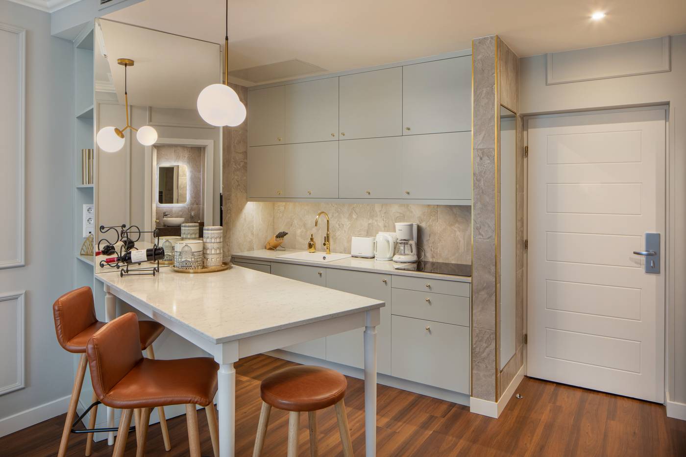 Mamaison-Residence-Izabella-Budapest-Room-14