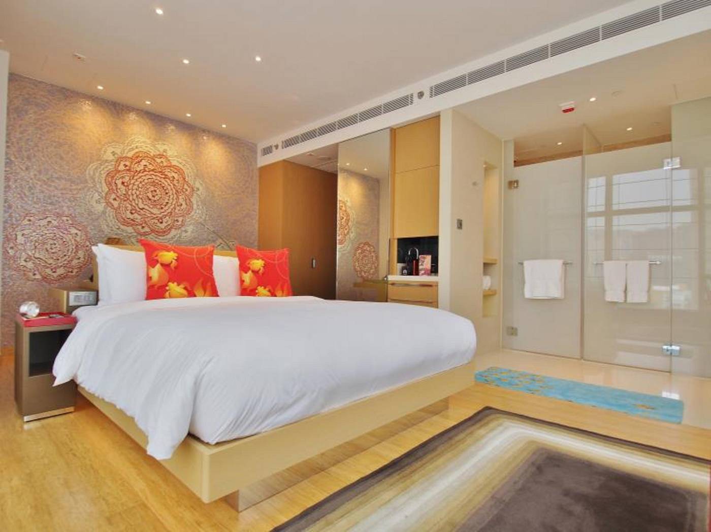 Hotel-Indigo-Hong-Kong-Island-Room-31