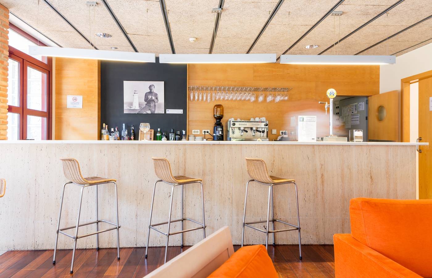 NM-suites-Hotel-Bar-47