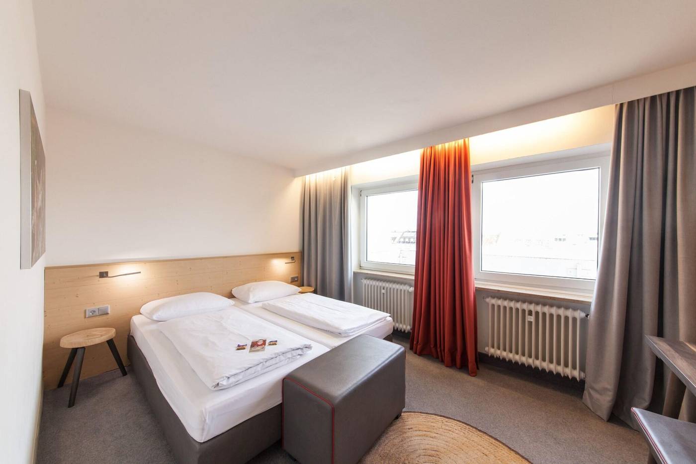 Sure-Hotel-by-Best-Western-Muenchen-Hauptbahnhof-Room-34