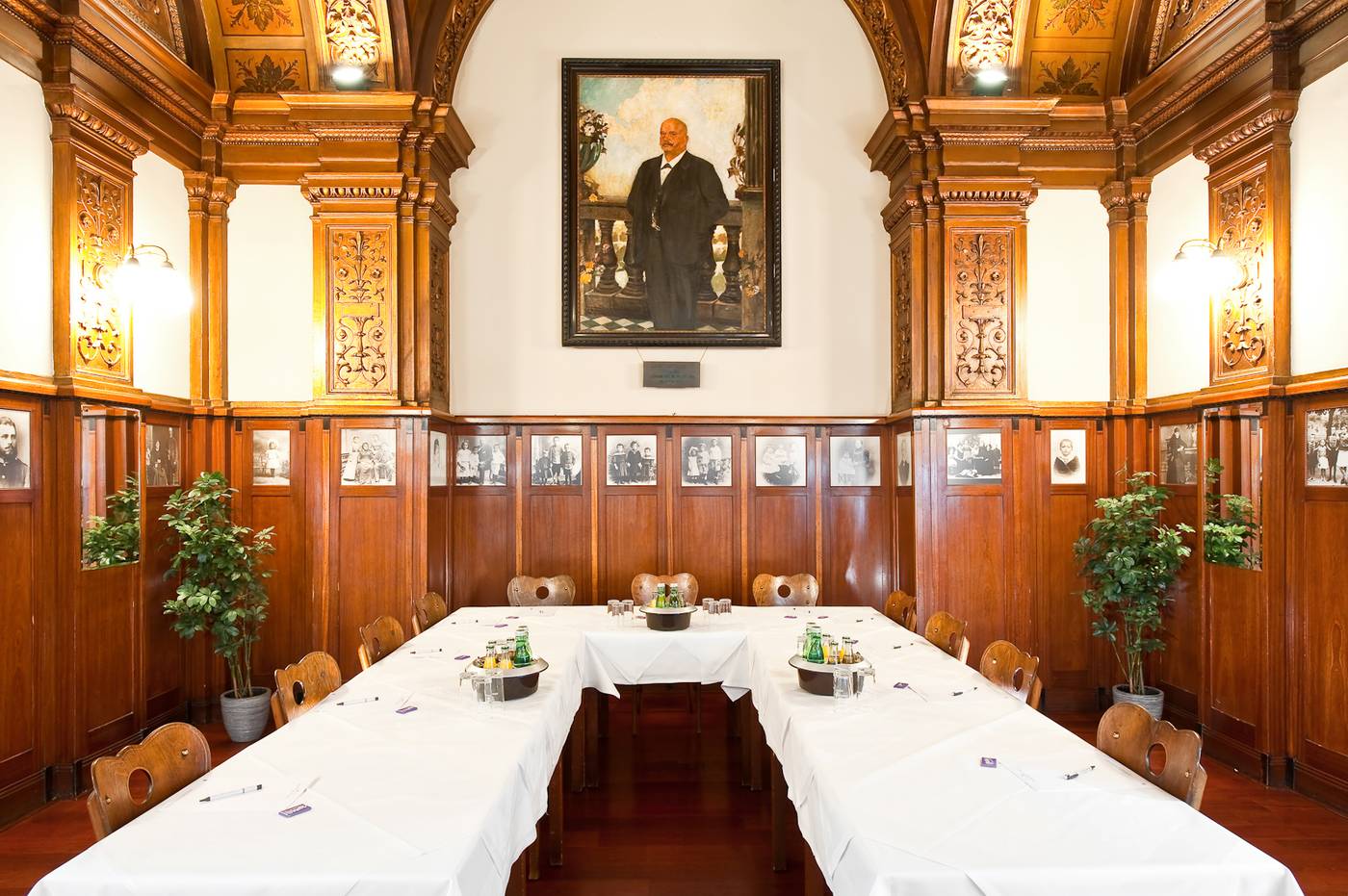 Regina - Austria - VIENNA - Conferences - 0