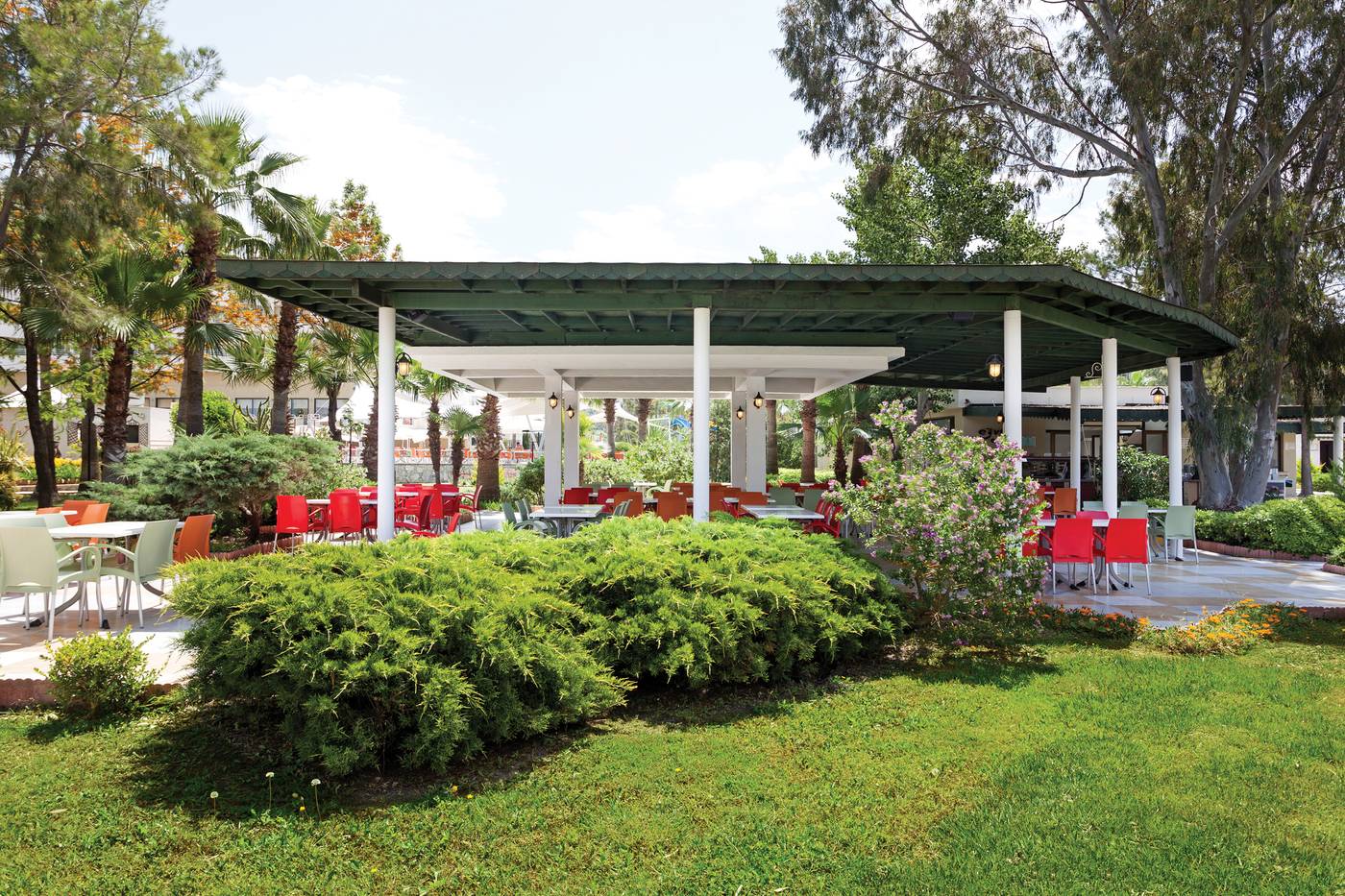 Richmond-Ephesus-Resort-Bar-13