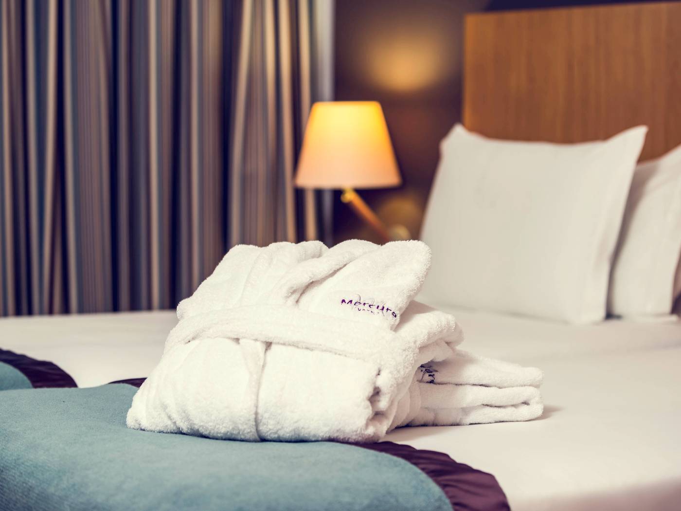 Mercure-Lisboa-Almada-Hotel-Room-36