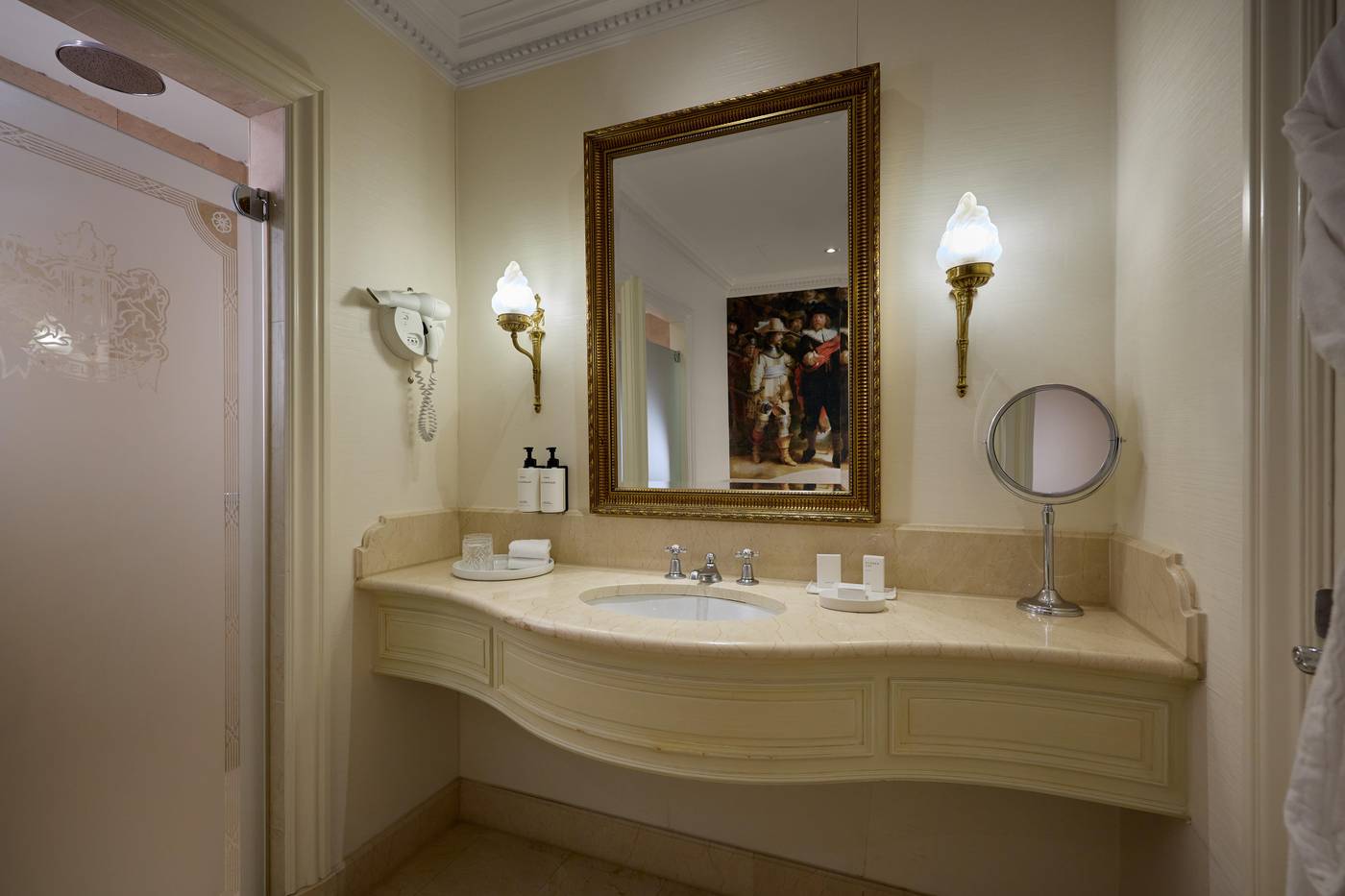 Intercontinental-Amstel-Amsterdam-Room-47