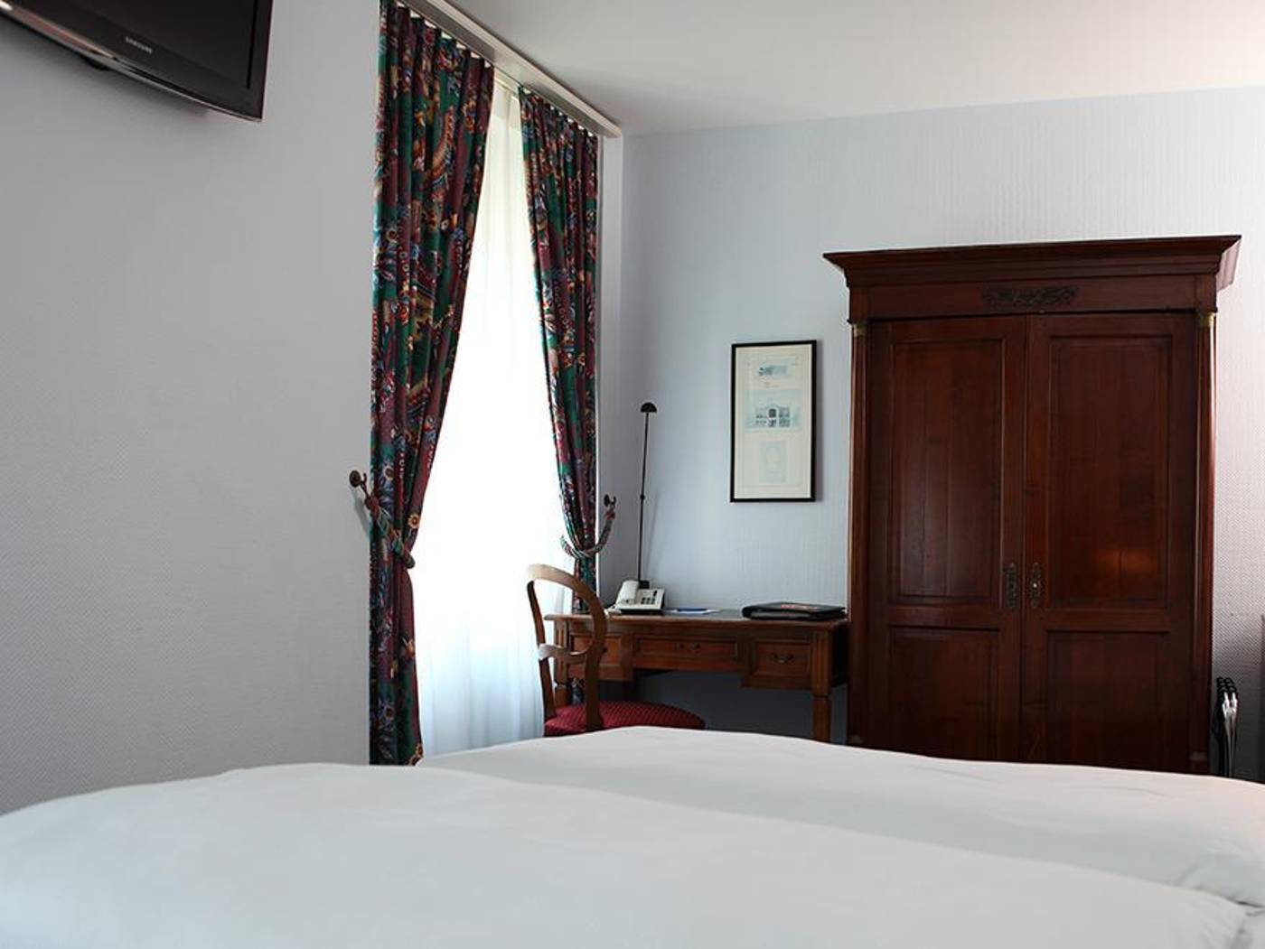 Hotel Montana – contactless self check-in-Switzerland-ZURICH-Room-9