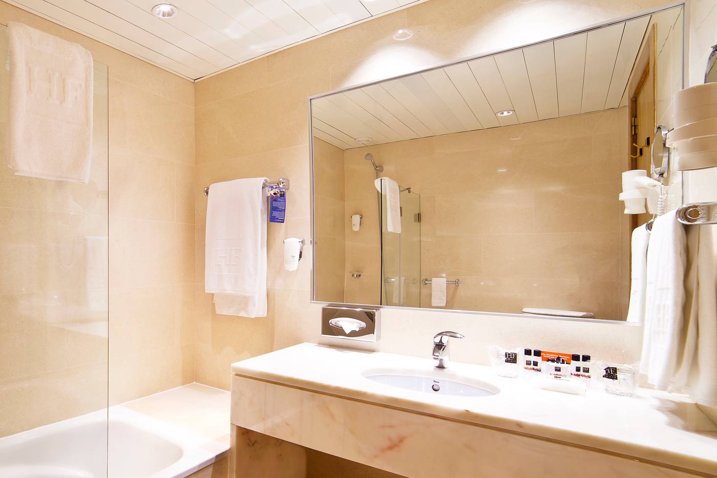 HF-Fenix-Lisboa-Room-31