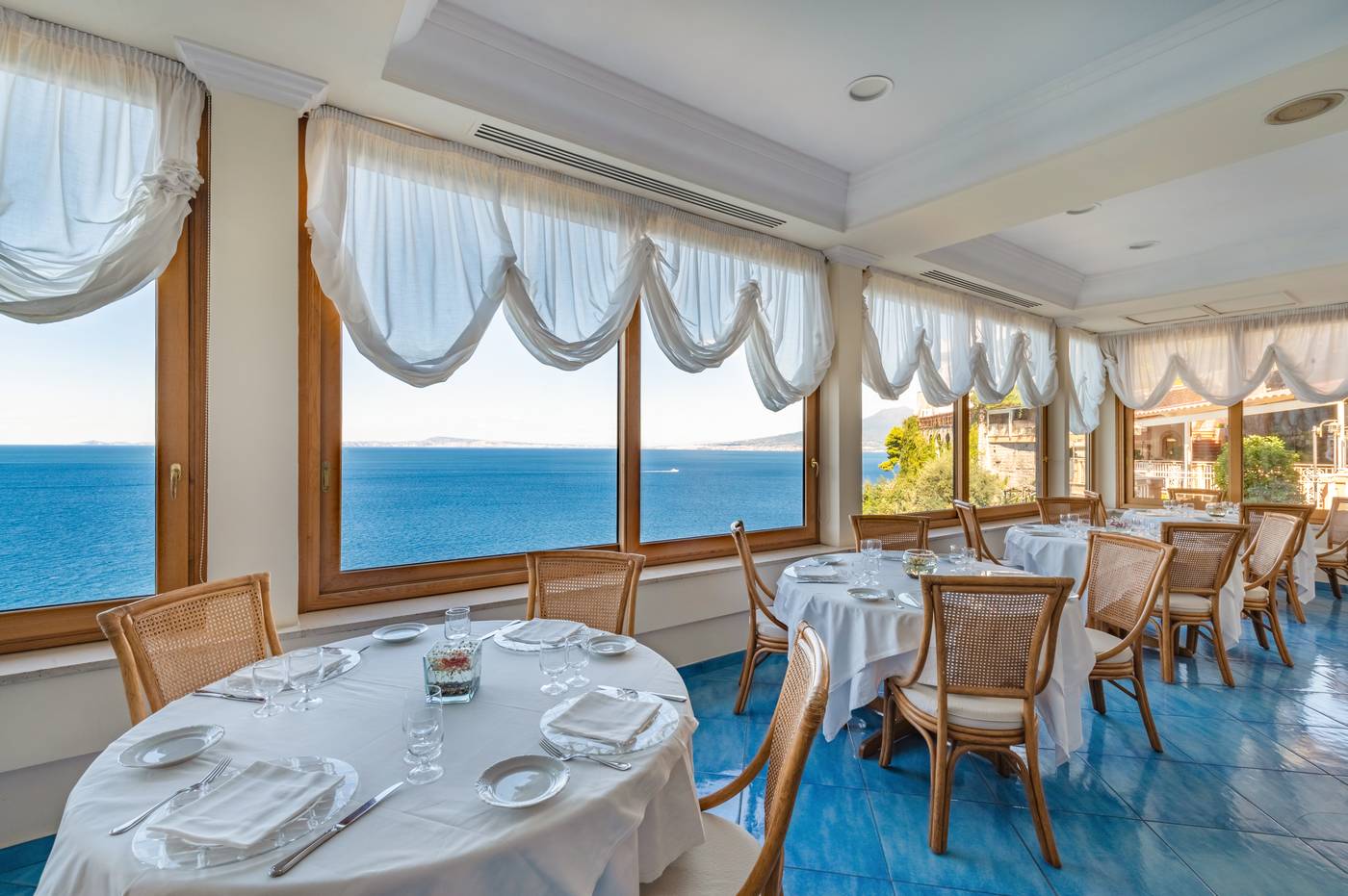 Hotel-Sporting---Sorrento-Coast-Restaurant-42