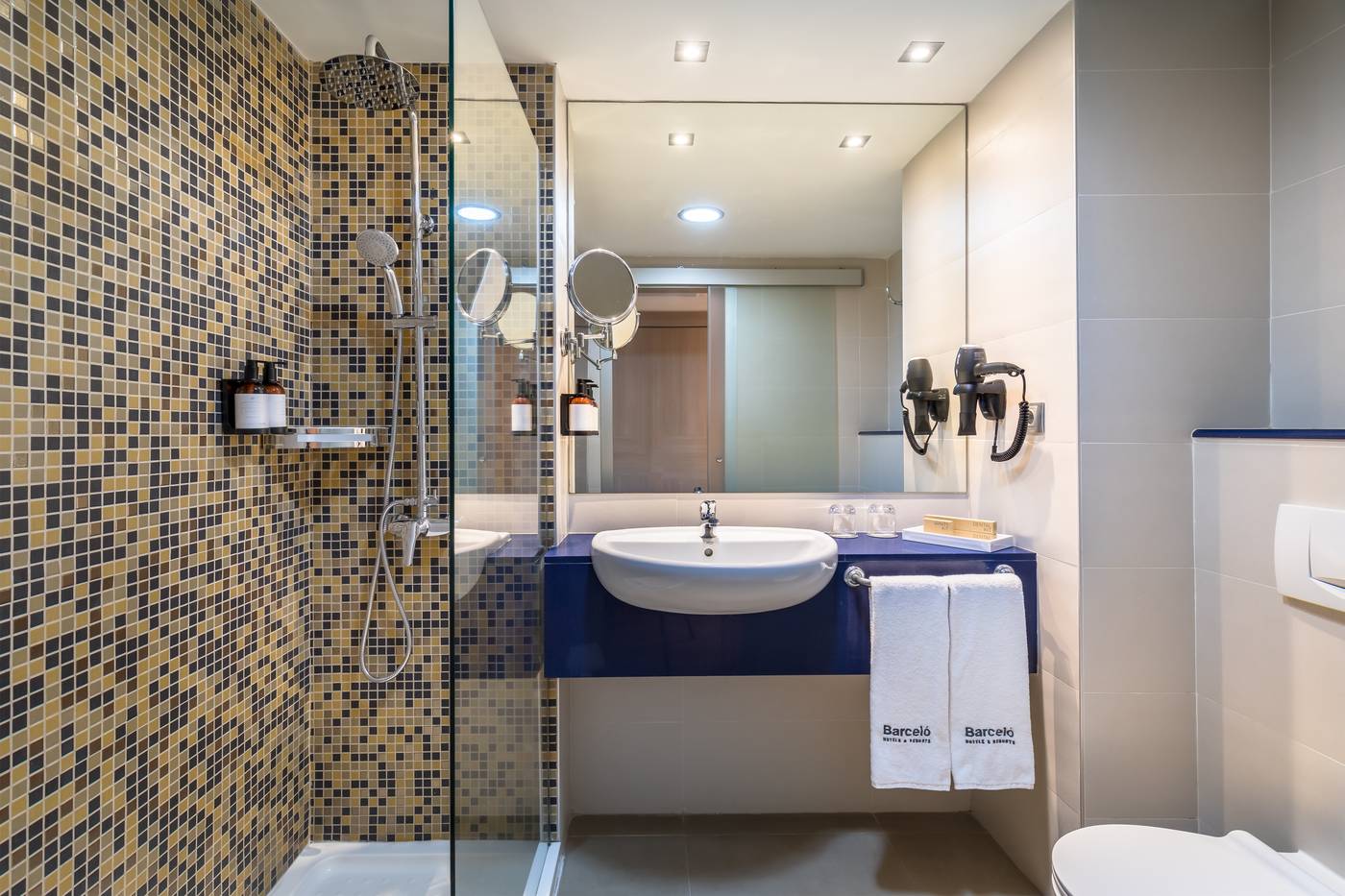 Barcelo-Margaritas-Room-18