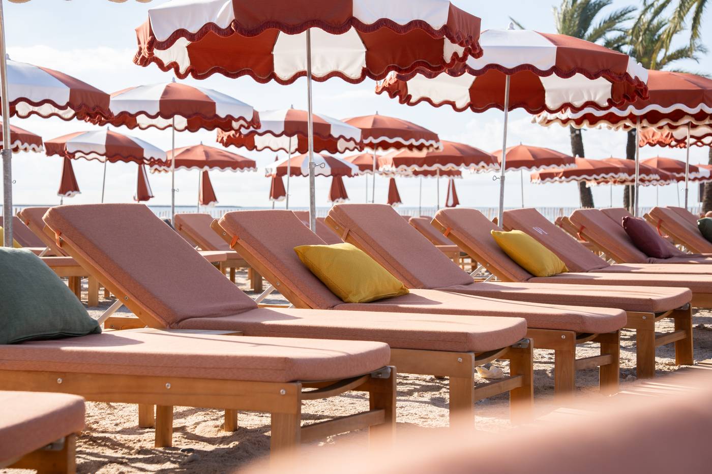 Holiday-Inn-Resort-Nice-Port-St--Laurent-Beach-64