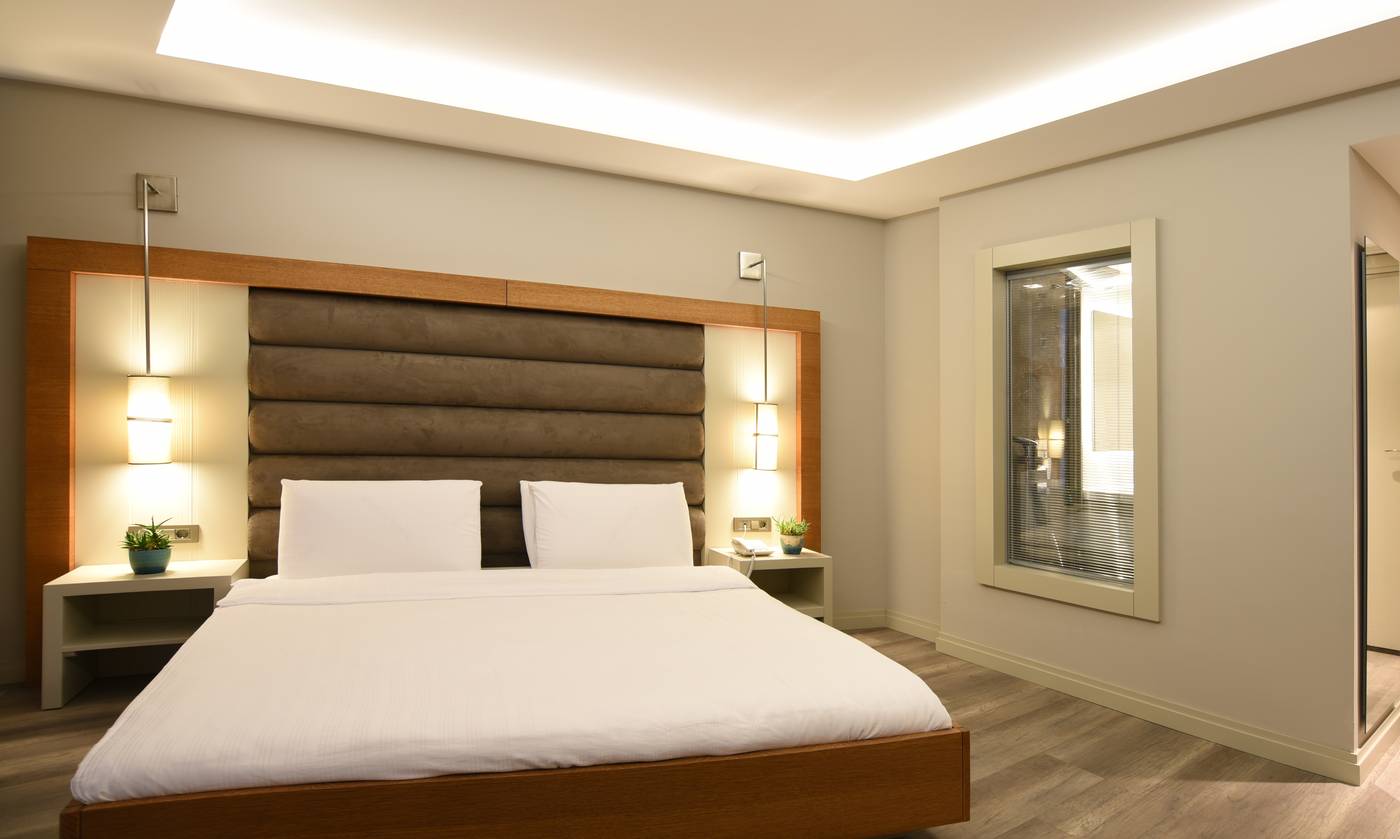 Temenos-Luxury-Hotel---SPA-Room-24