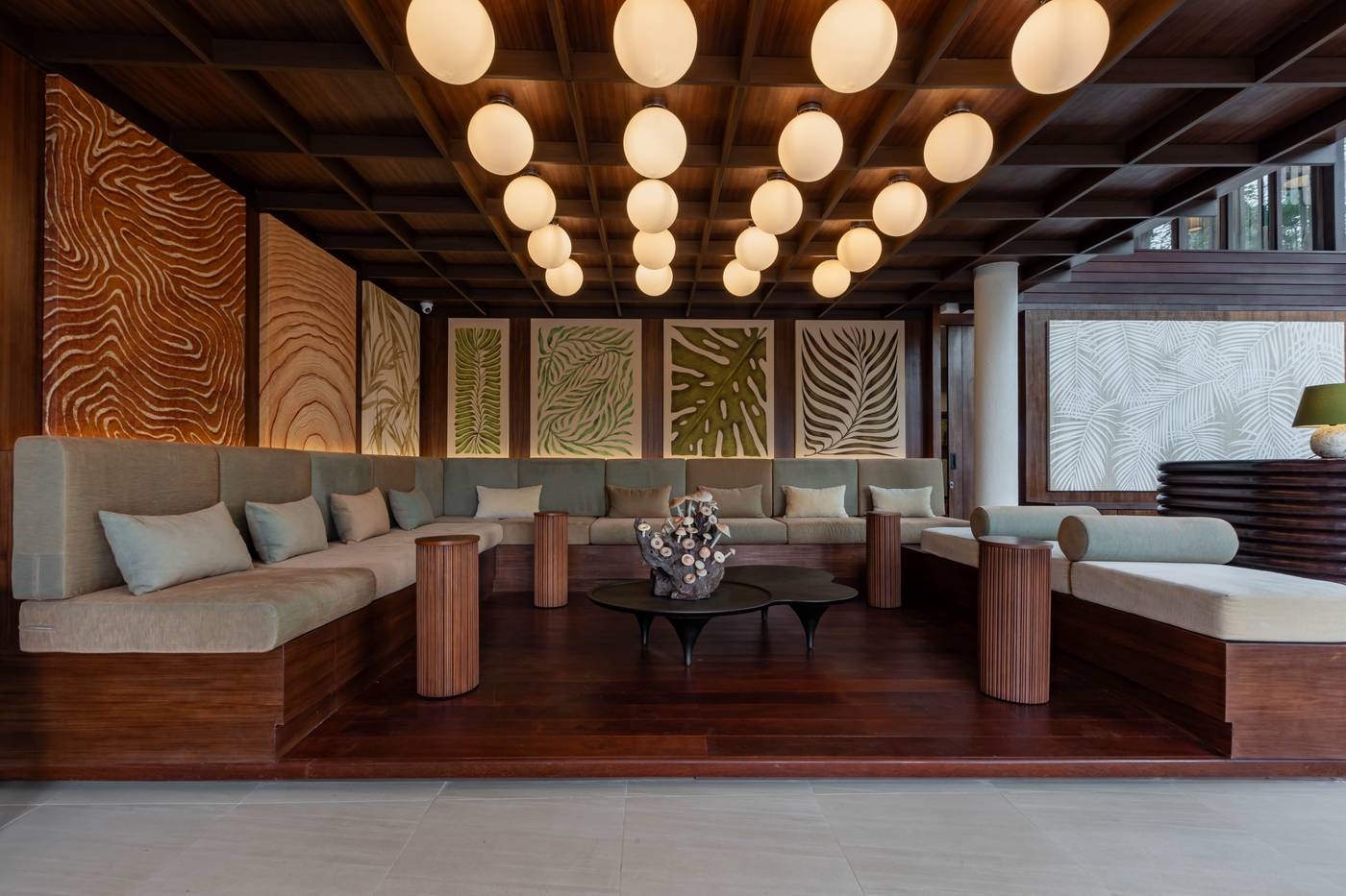 Pakasai-Resort-Lobby-56