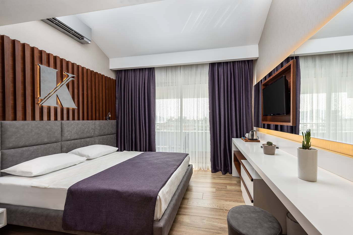 Kaila-Beach-Hotel-Room-24