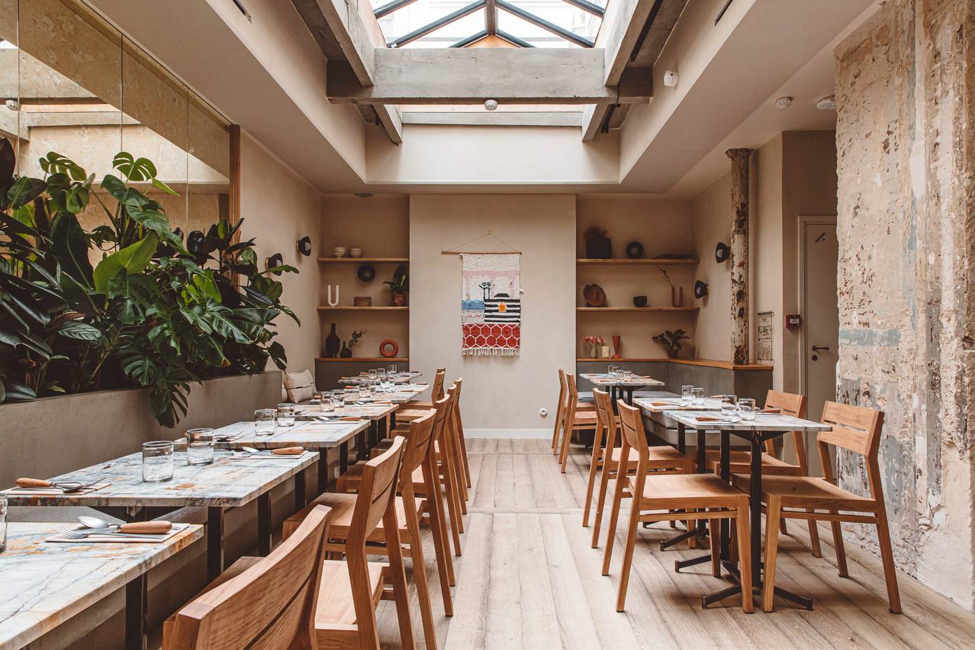 Hoy-Paris-Restaurant-43