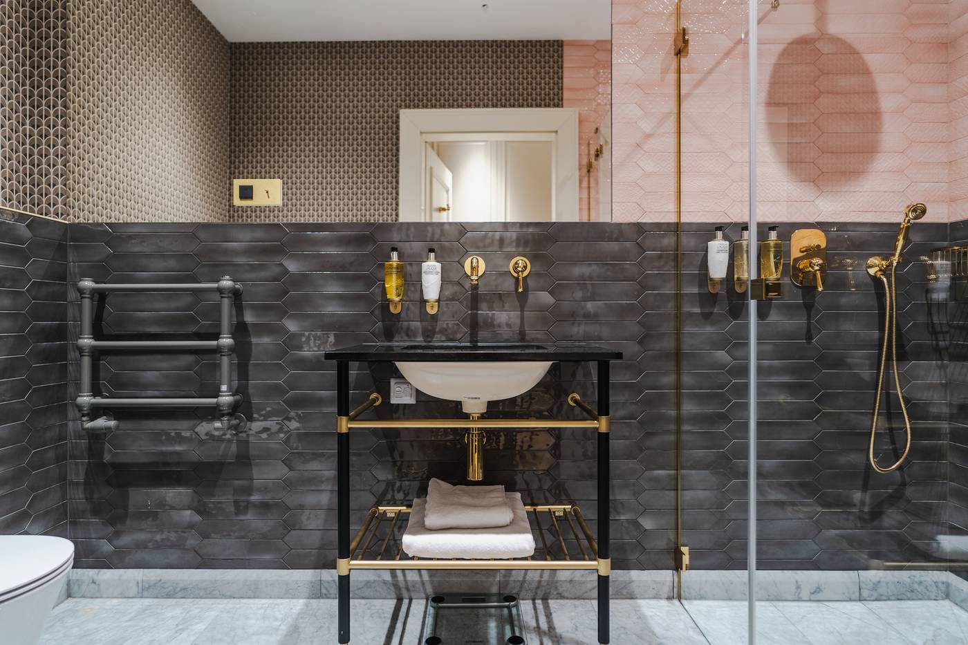 Hotel-Unicus-Palace-Old-Town---Destigo-Hotels-Room-68