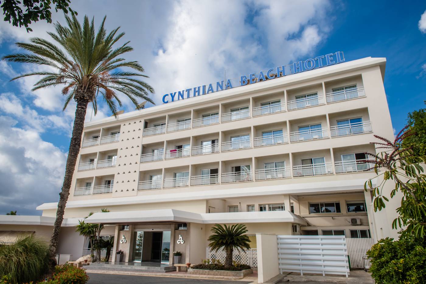 Cynthiana-Beach-Hotel-General-view-10