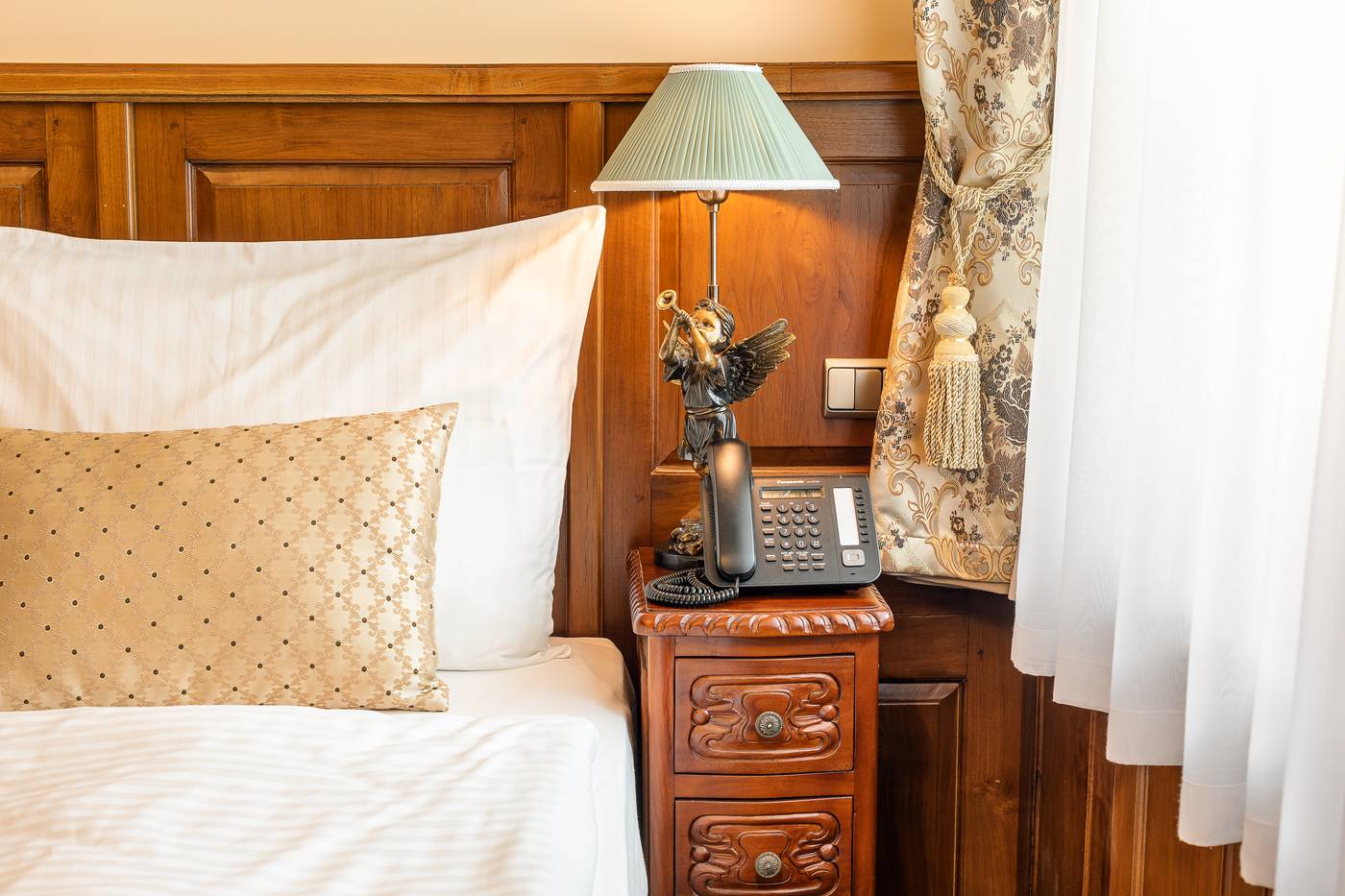 Iron-Gate-Hotel---Suites-Prague-by-BHG-Room-57