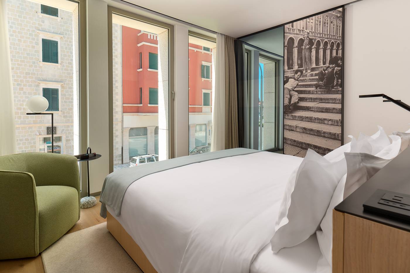 Hotel-Ambasador-Room-27