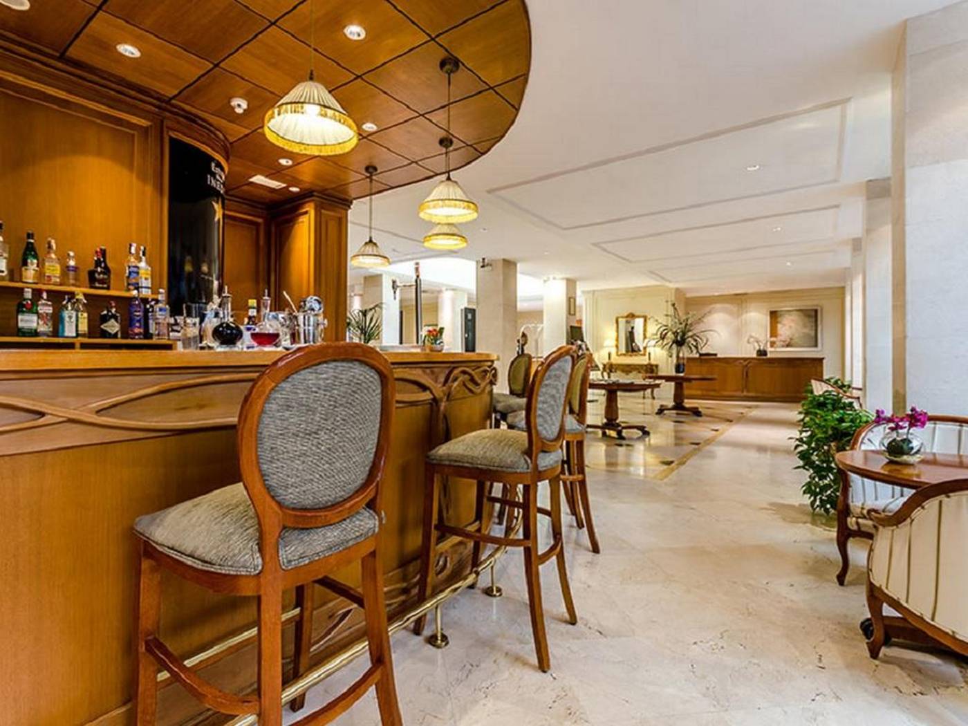 Eurostars-Casa-de-la-Lirica-Bar-4