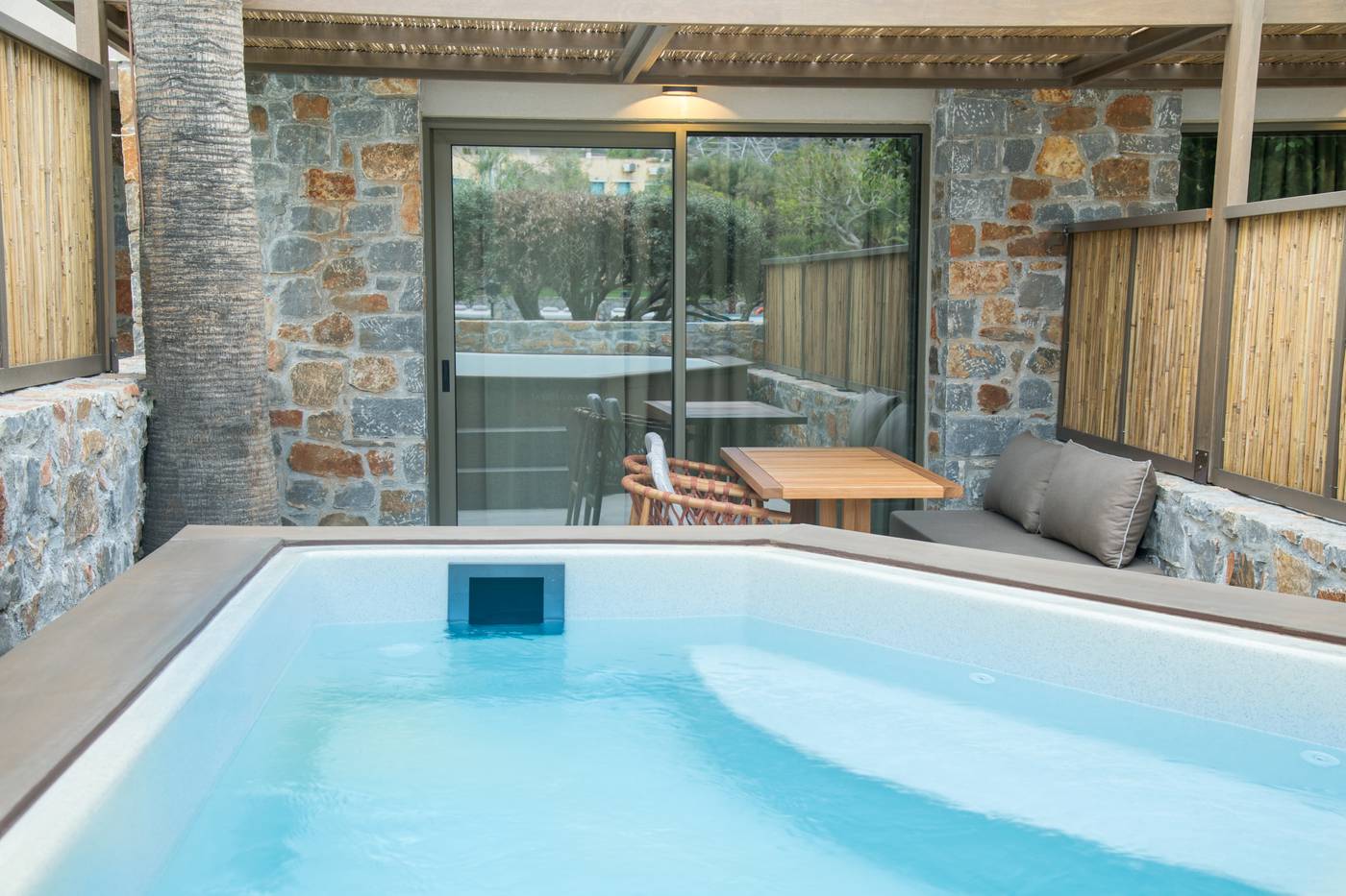 King-Minos-Retreat-Resort---Spa-Room-17