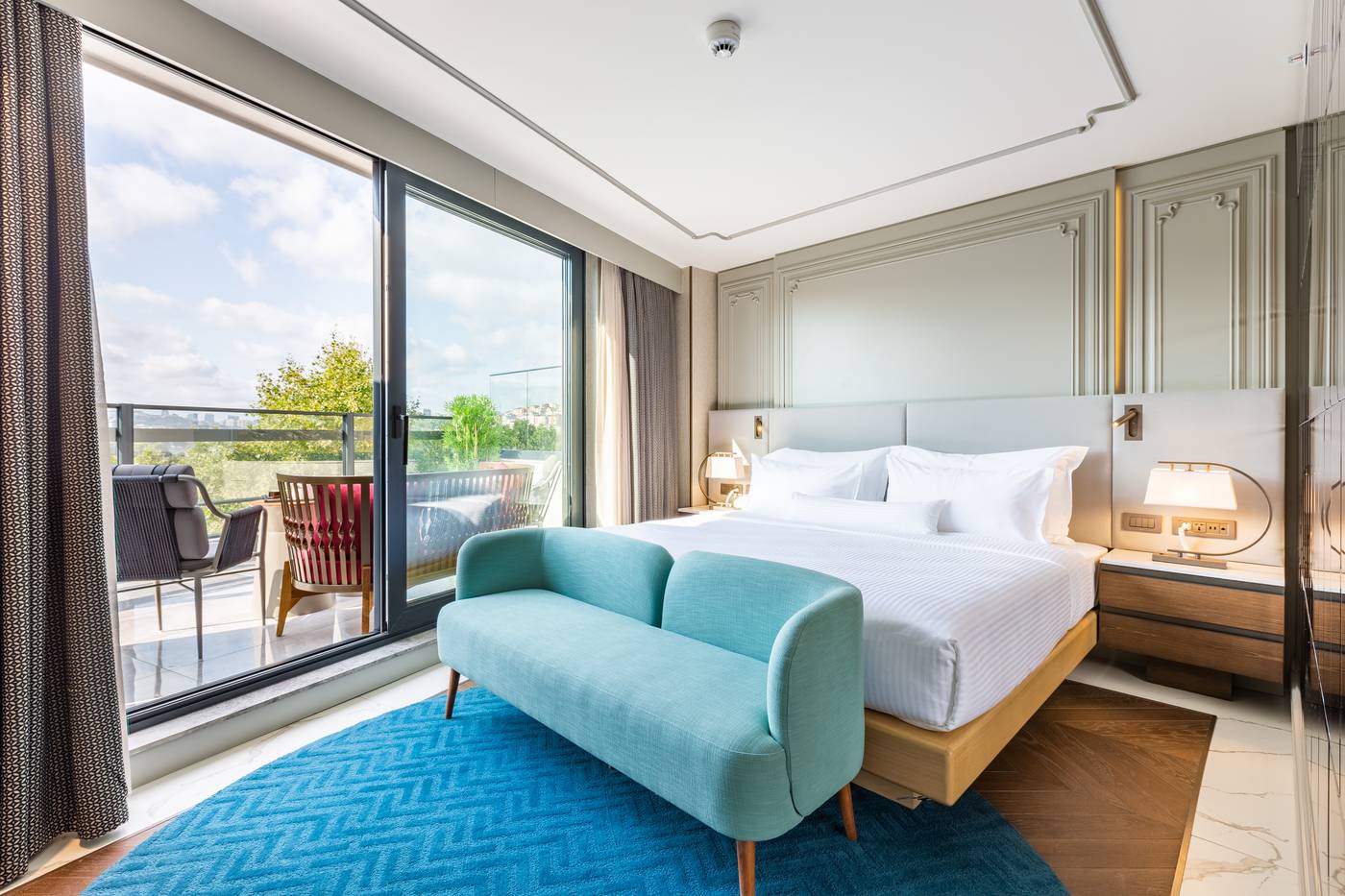 Stayso-The-House-Hotel-Room-32