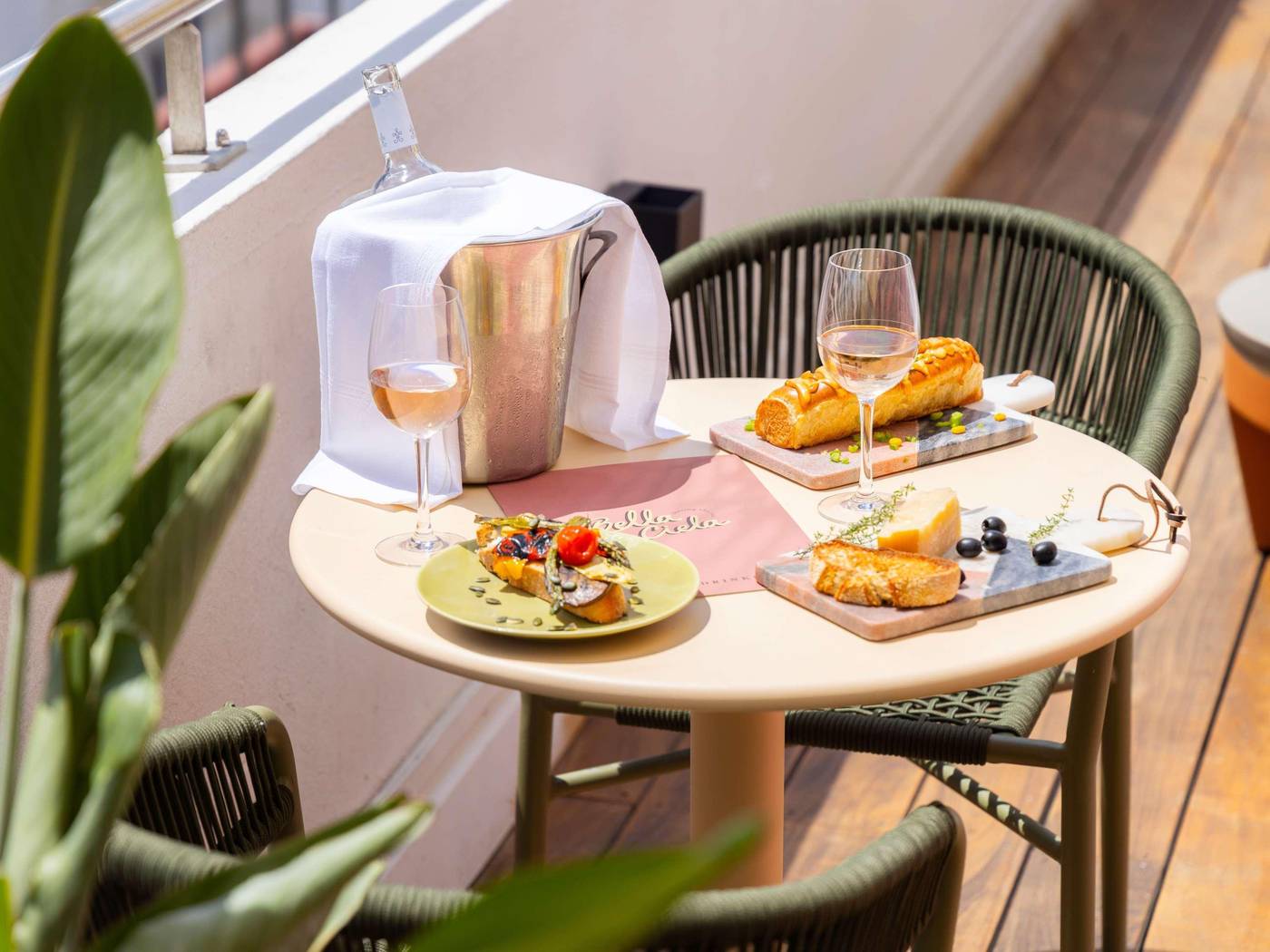 Mercure-Nice-Centre-Notre-Dame-Bar-19