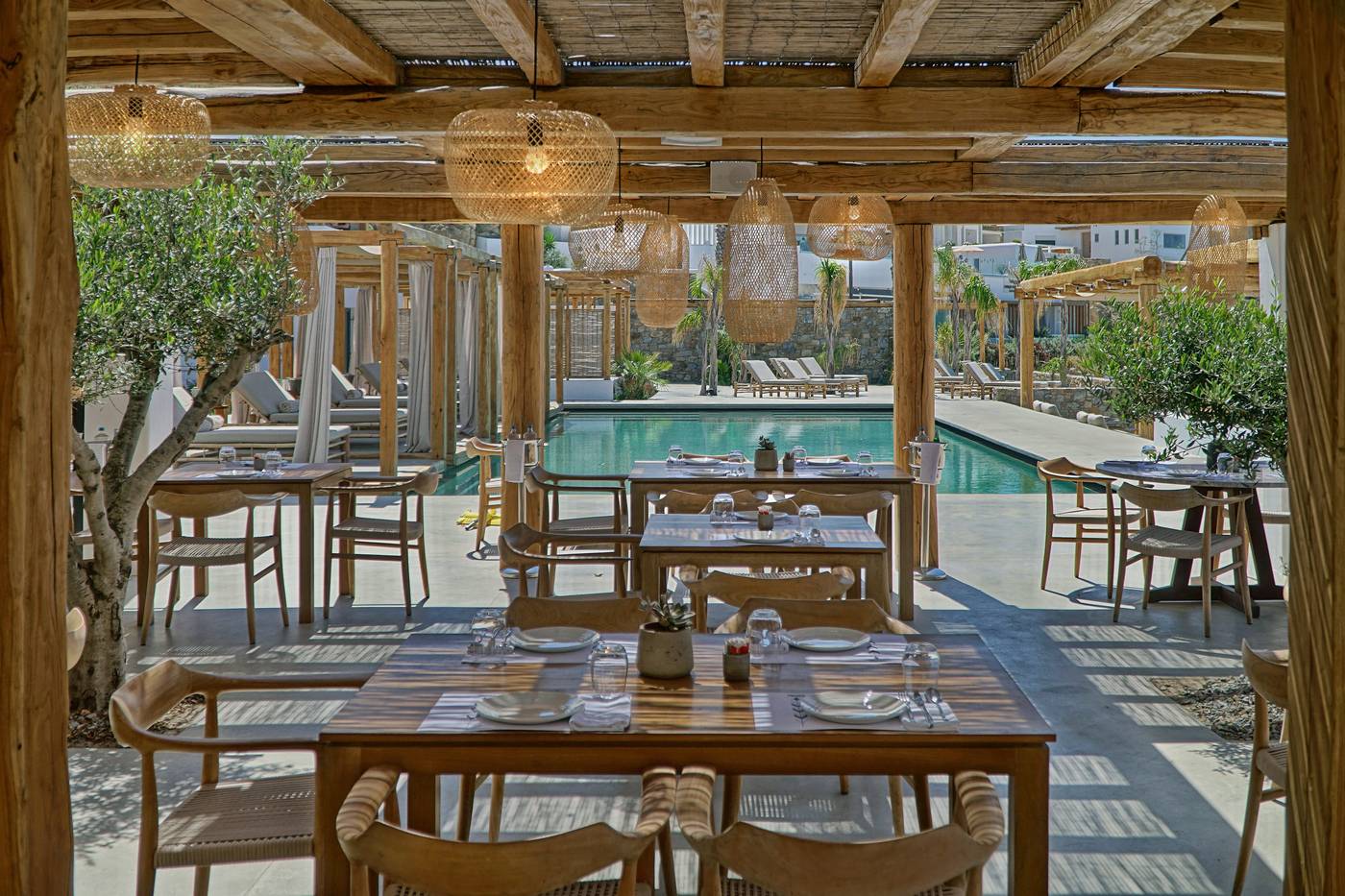 Branco-Mykonos-Restaurant-12