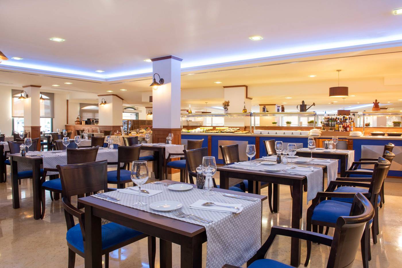 Valentin-Star---Adults-Only-Restaurant-50