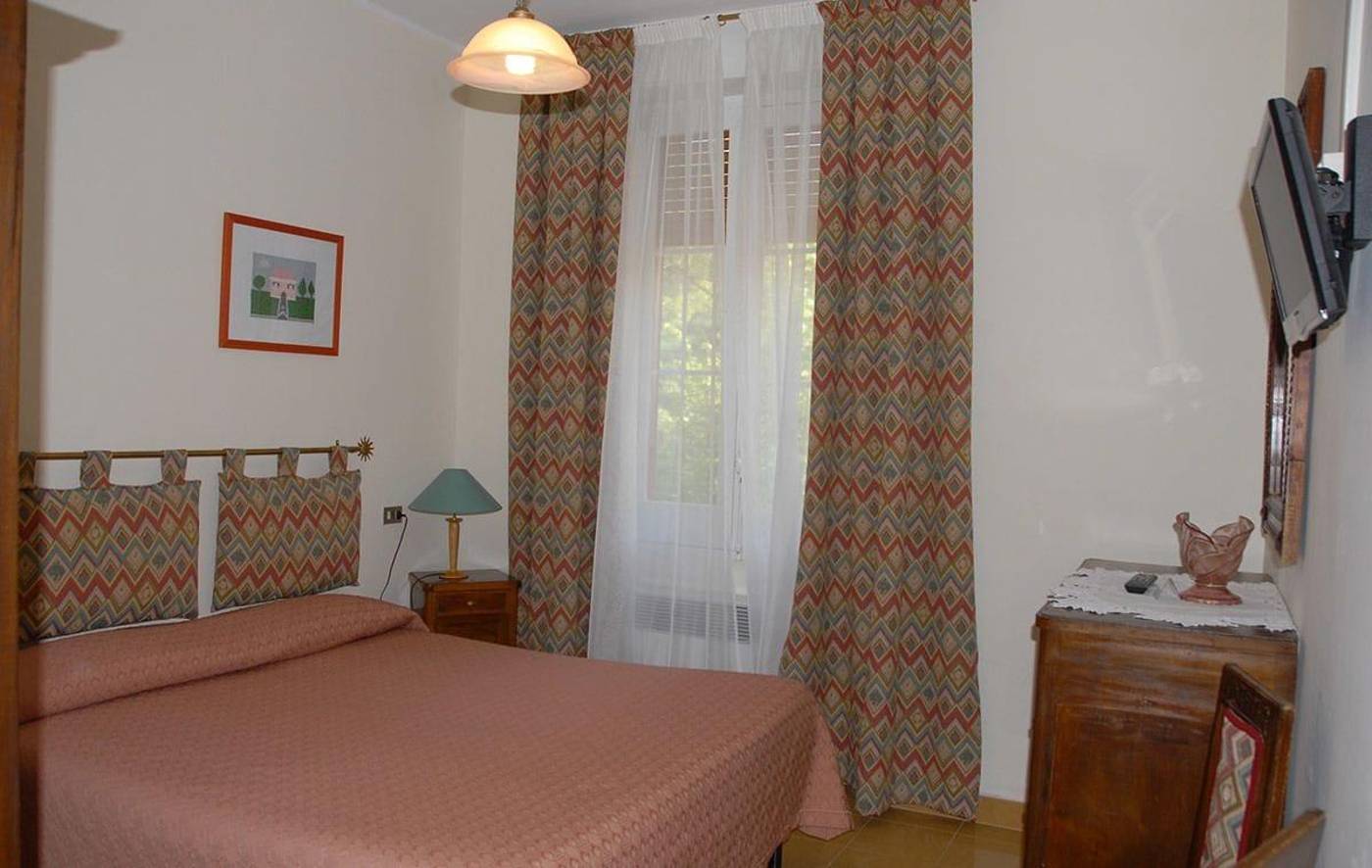 Hotel-Roma---Scanno-Room-32