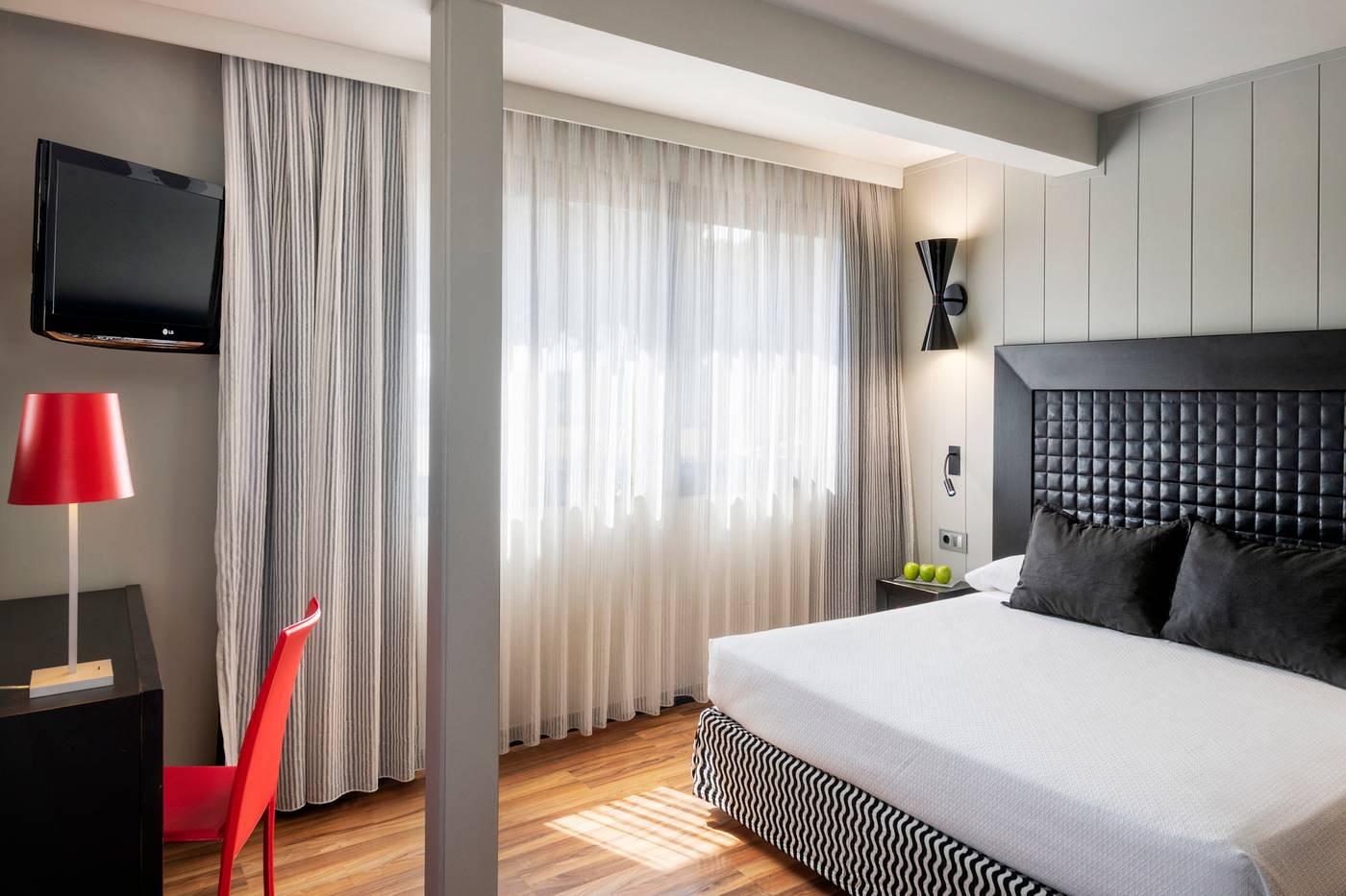 Salles-Hotel-Aeroport-de-Girona-Room-15