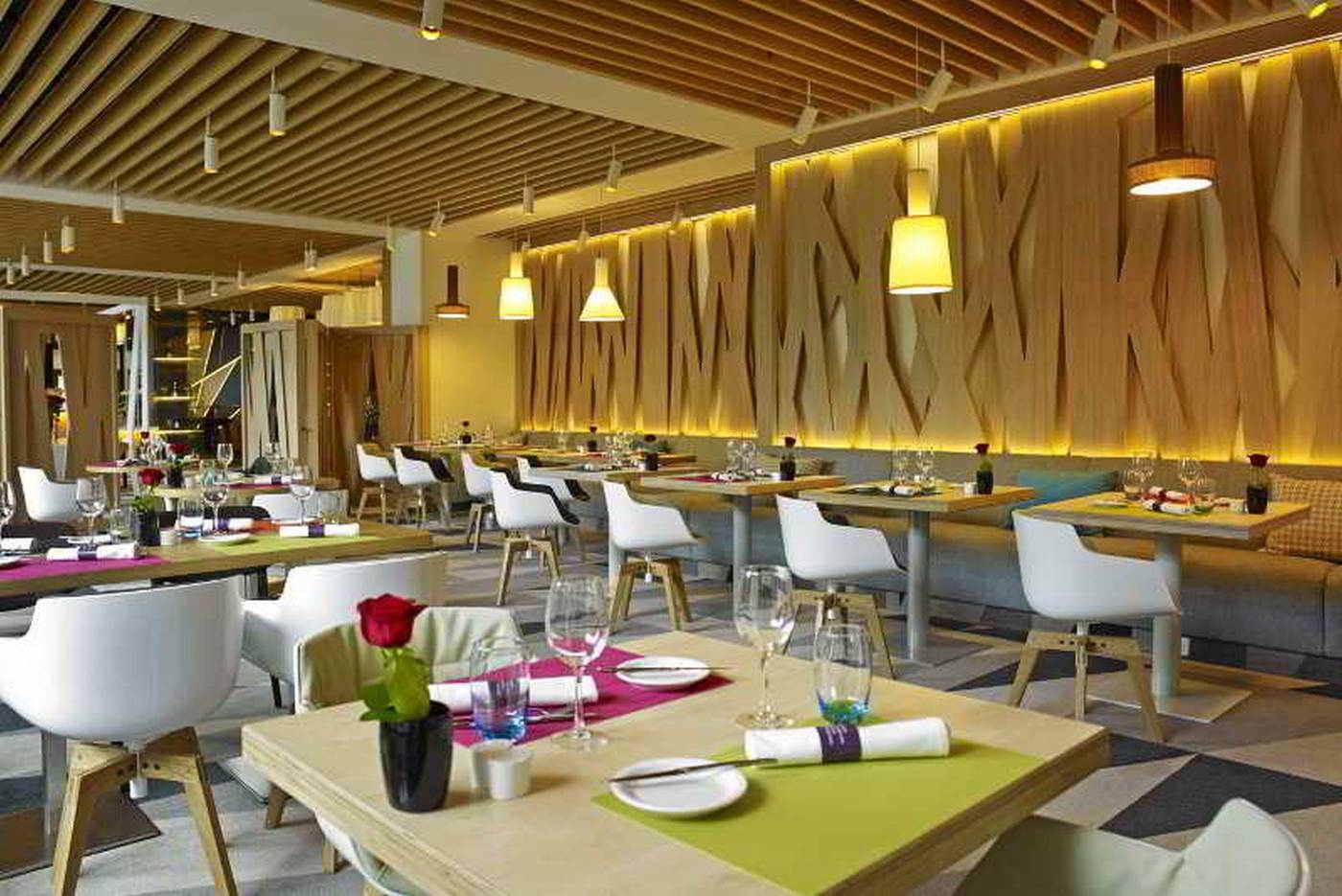 Novotel-Warszawa-Centrum-Restaurant-69