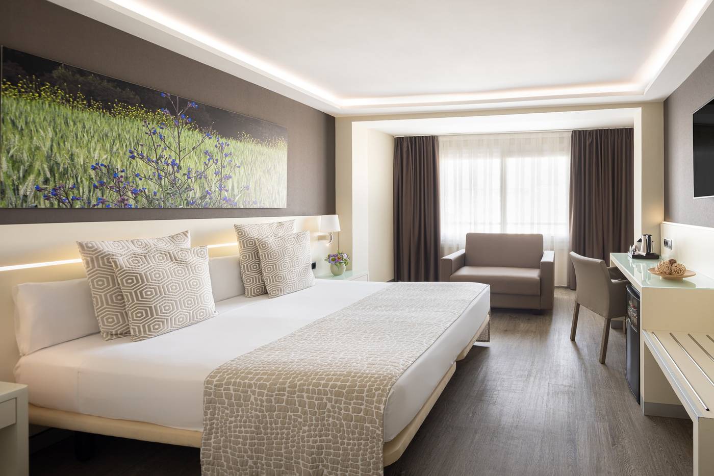 Calipolis-Hotel-Room-40