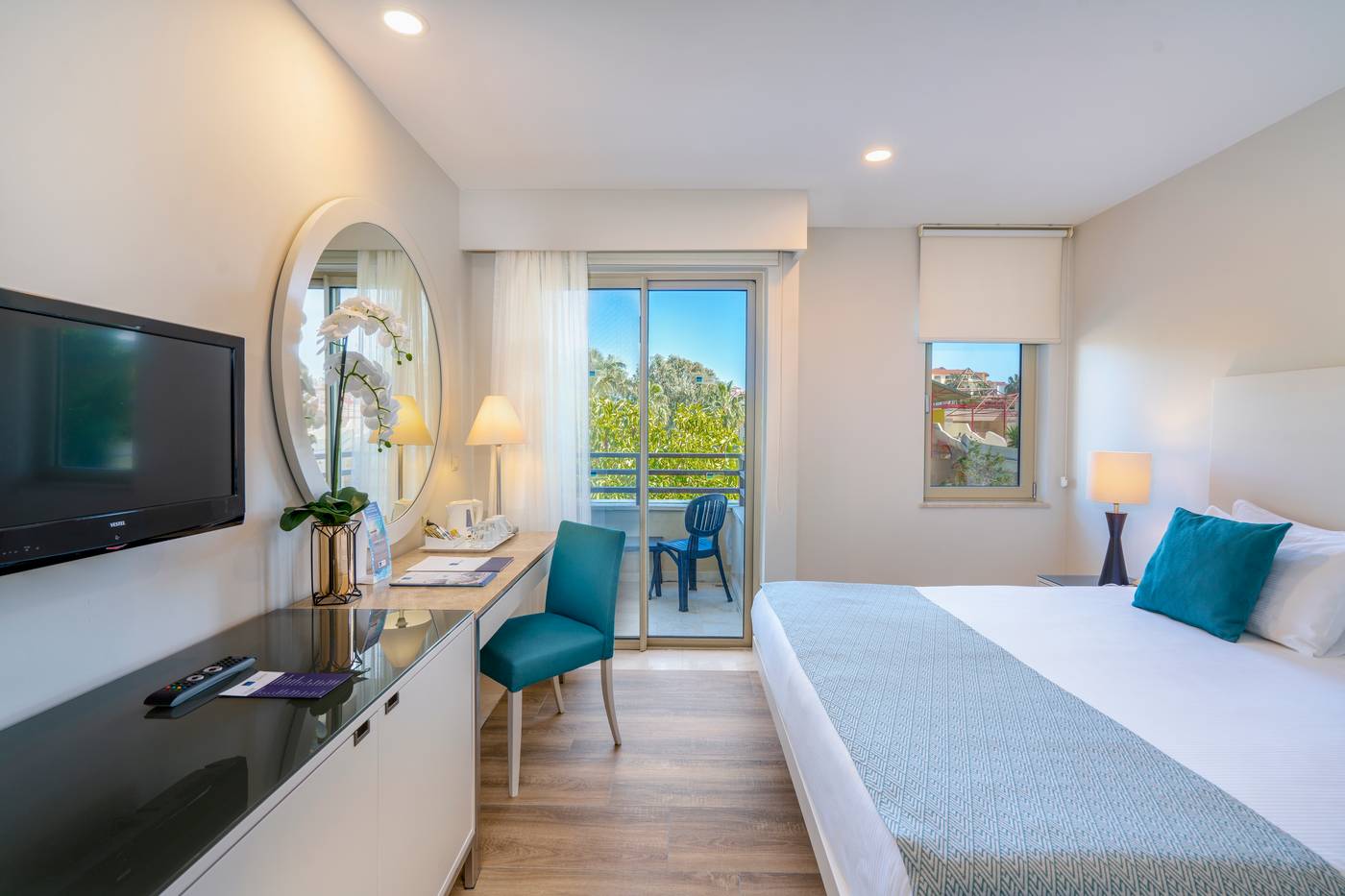 Xanthe Resort & Spa Hotel