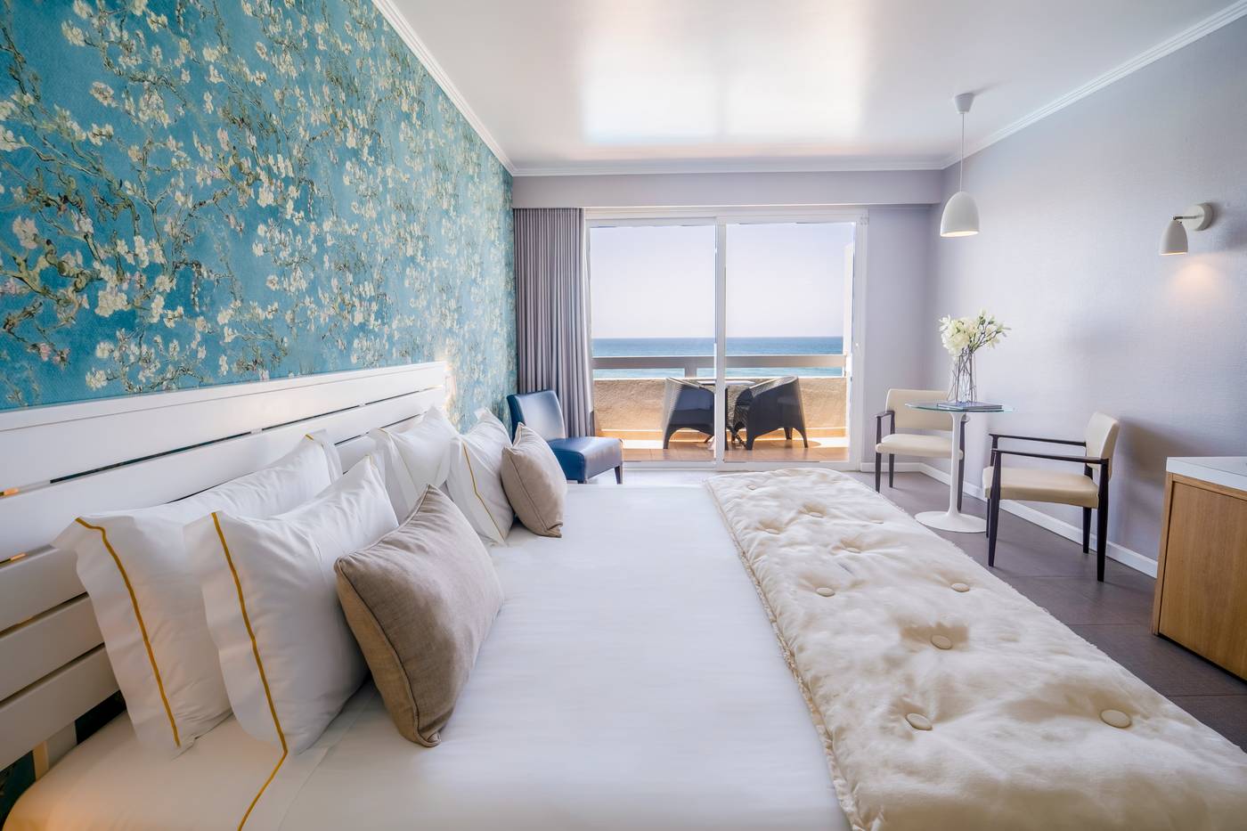 HOTEL-ARRIBAS-Room-17