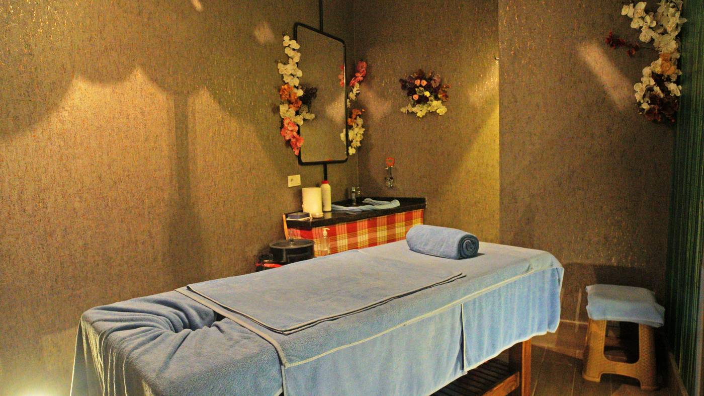 Club-Aqua-Plaza-Sports-and-Entertainment-84