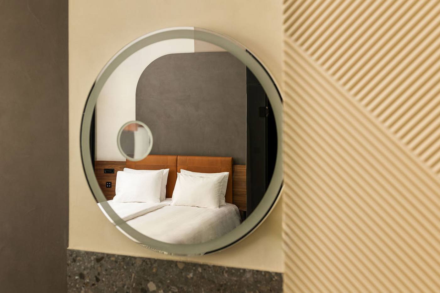 Hotel-Gin-Budapest-Room-22