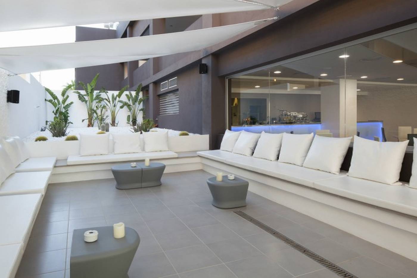 Axel-beach-Ibiza---Adults-Only-Restaurant-20