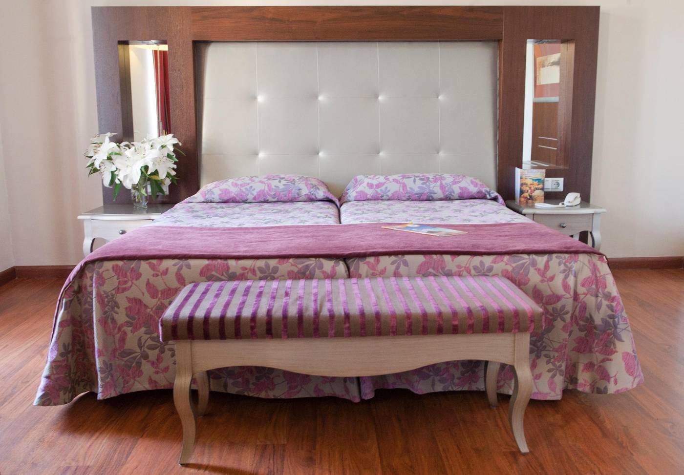 Hoteles-Globales-Reina-Cristina-Room-29