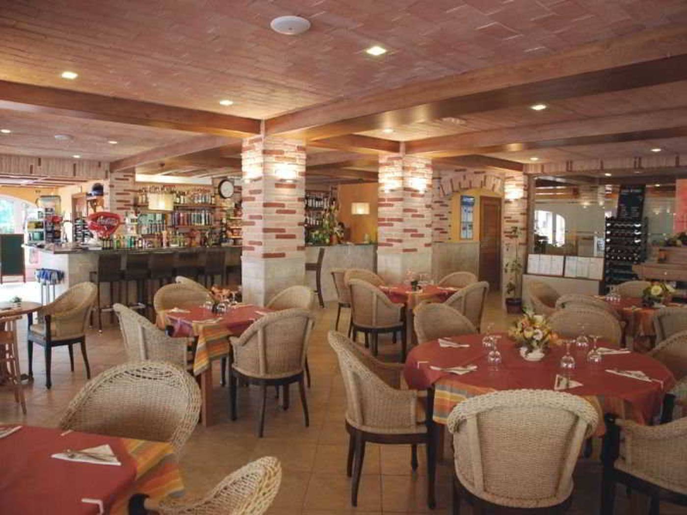 Maribel-Restaurant-44