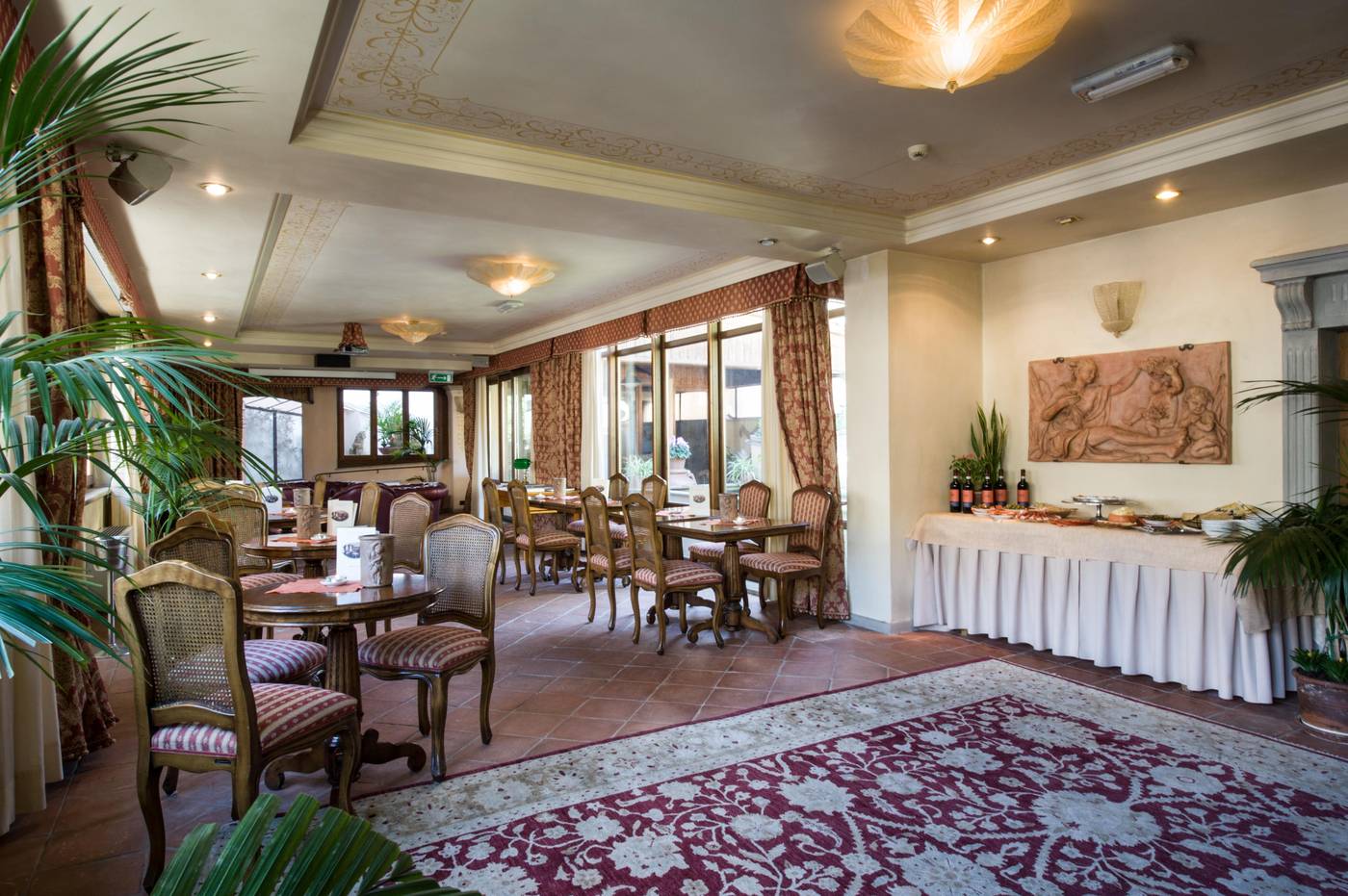 Adler-Cavalieri-Bar-7