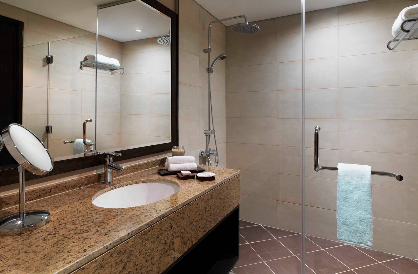 Anantara-The-Palm-Dubai-Resort-Room-51