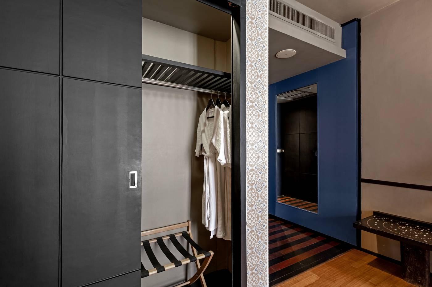 Siam-Siam-Design-Hotel-Bangkok-Room-56