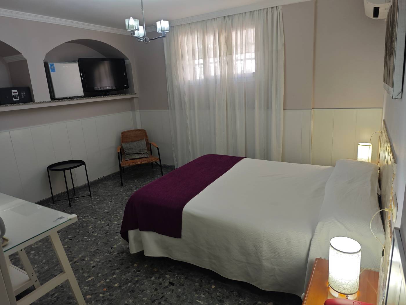 Miraya-Room-13