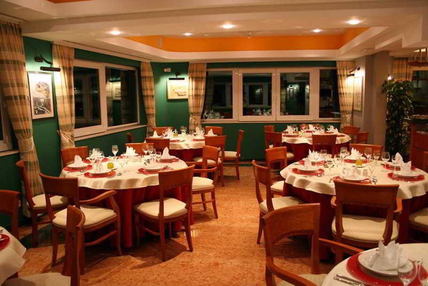 Villa-Dvor-Restaurant-41