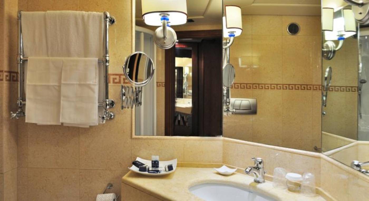 Pineta-Palace-Room-21