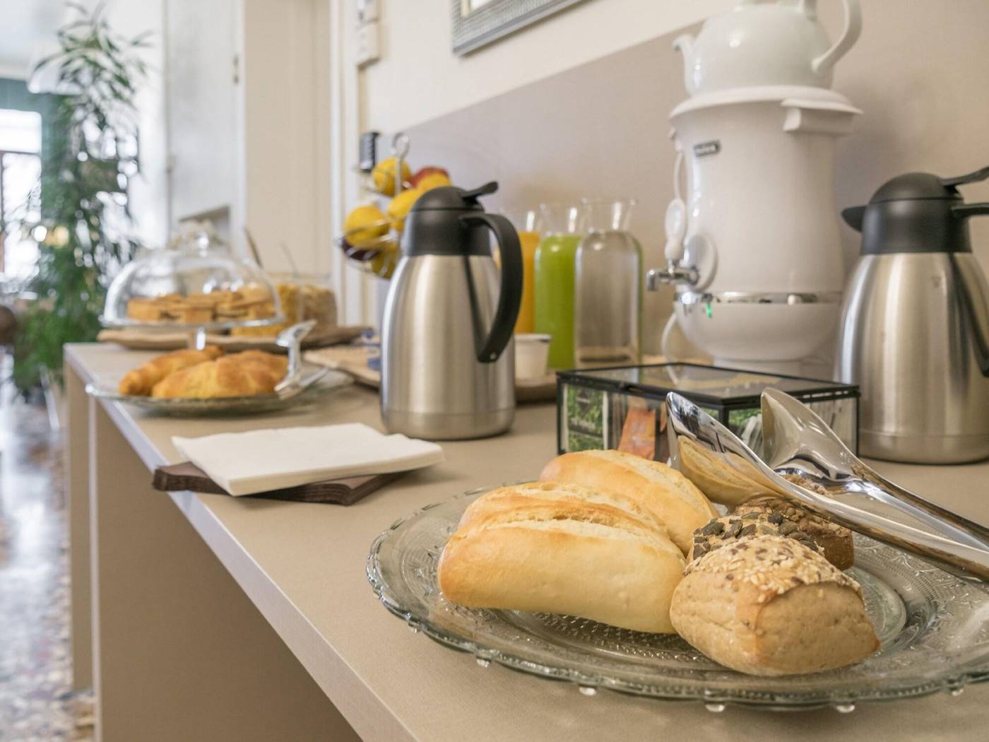 Grand-Canal-Suites-Restaurant-64