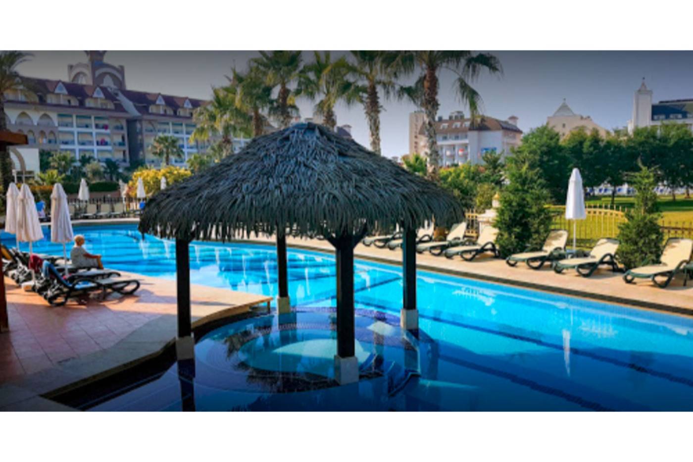 Well-Palace-Side-Pool-17