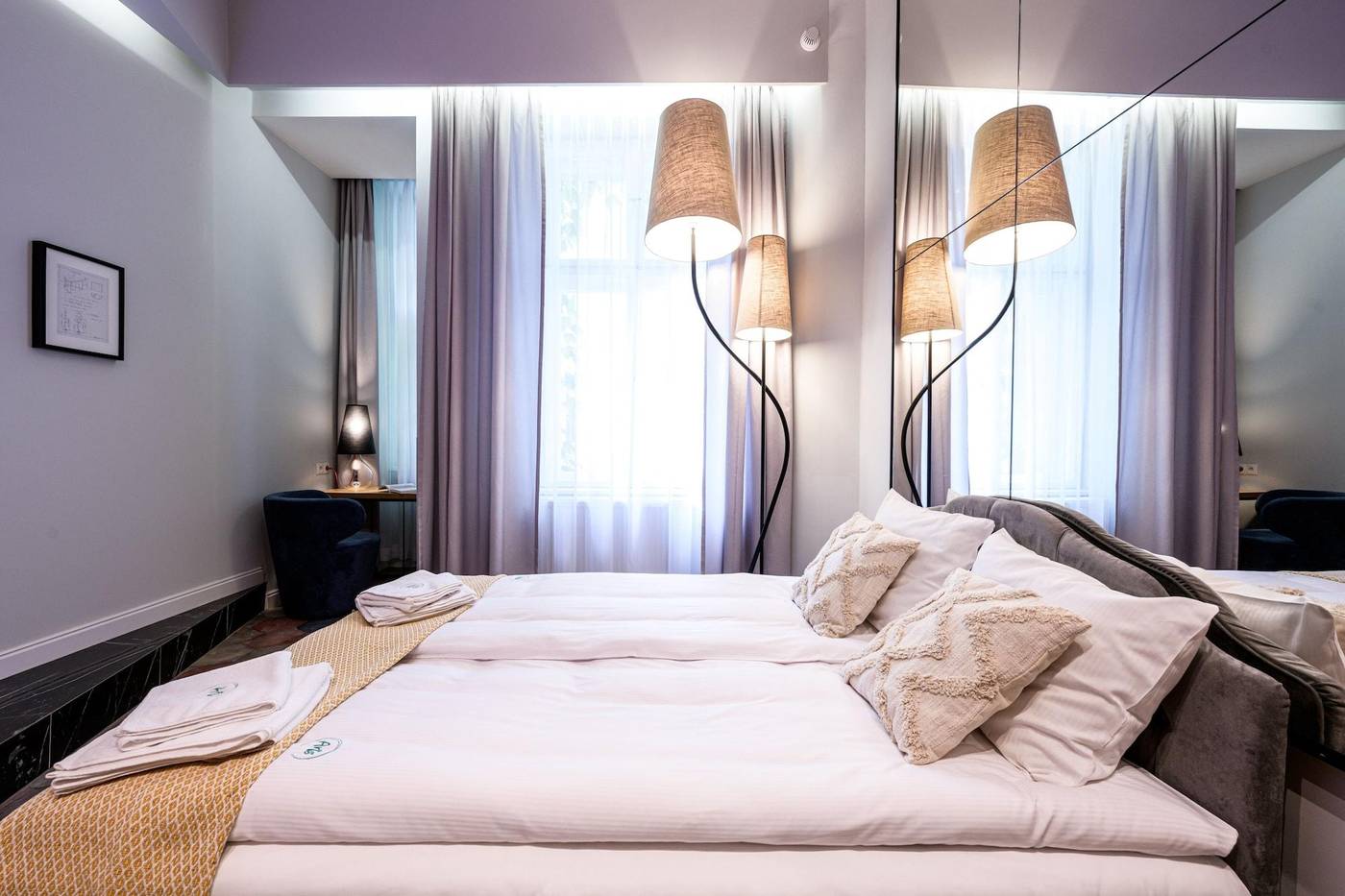 Arts-Apartments-Room-39