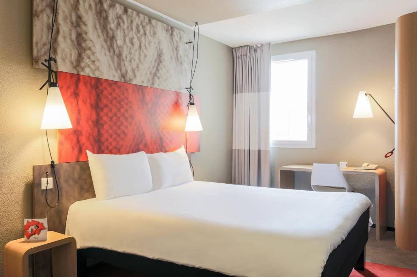 ibis-Geneve-Centre-Lac-Room-44