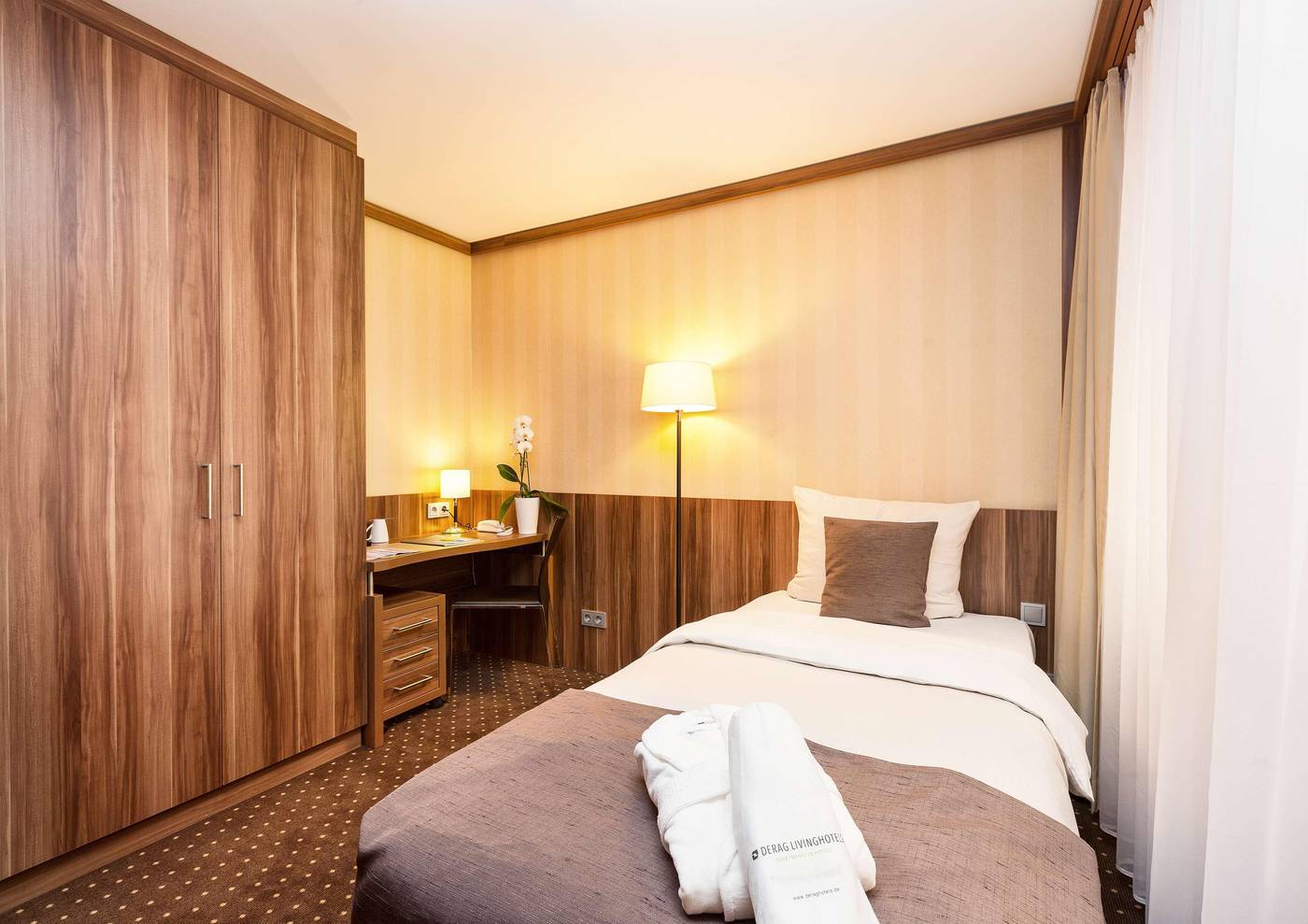 Derag-Livinghotel-Henriette-Room-25