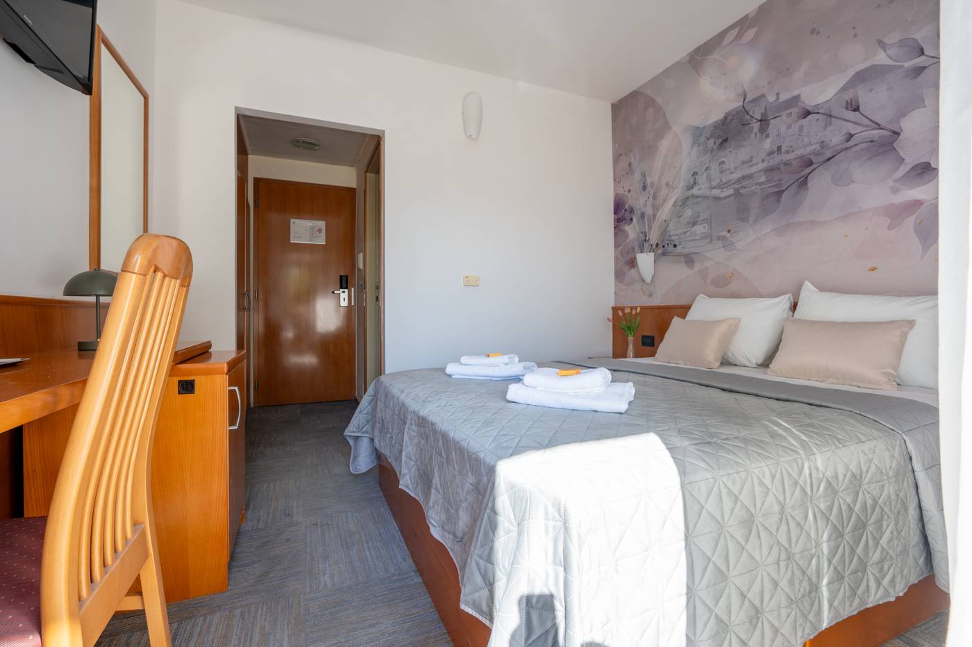 Kastil-Croatia-BOL -Room-10